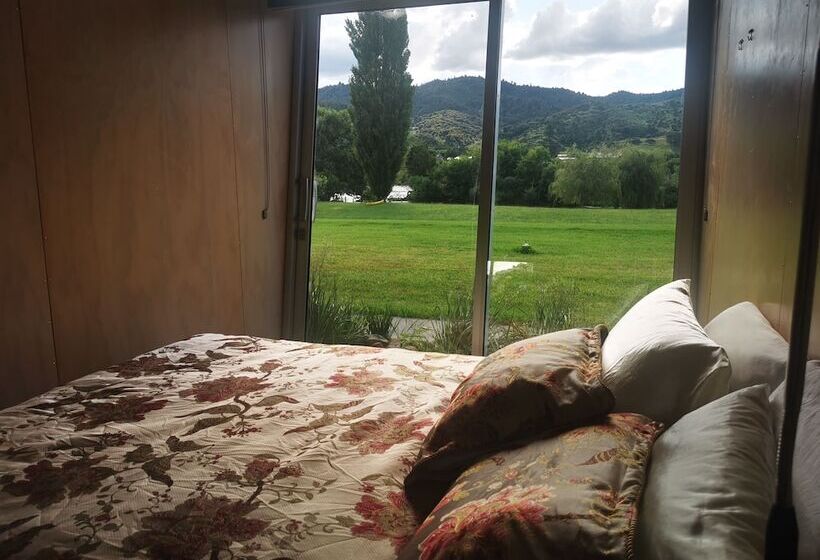 פנסיון Hakarimata Lodge Riverside Sanctuary