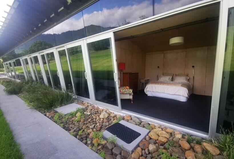 פנסיון Hakarimata Lodge Riverside Sanctuary