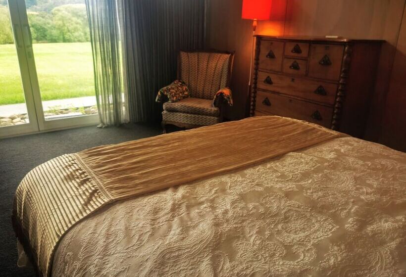 פנסיון Hakarimata Lodge Riverside Sanctuary