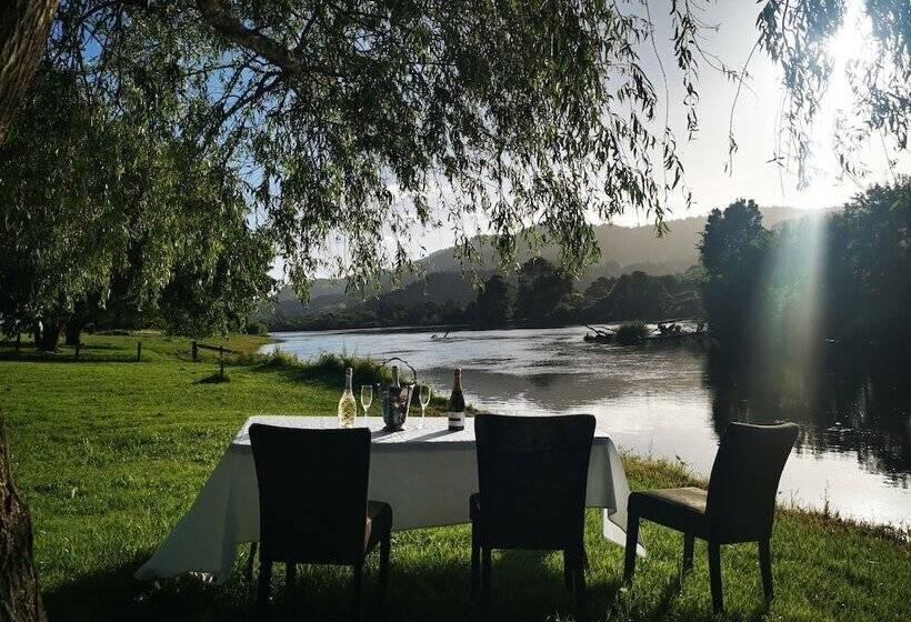 פנסיון Hakarimata Lodge Riverside Sanctuary