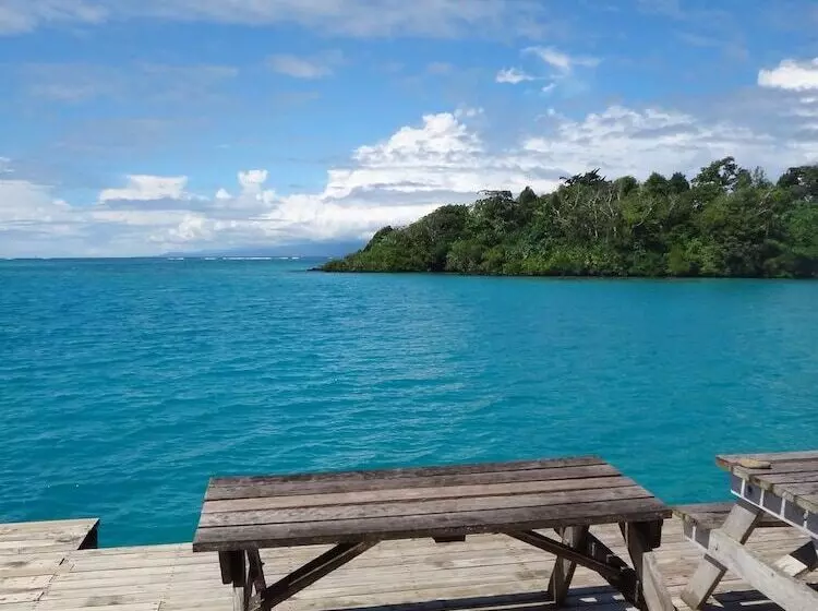 استراحتگاه Lusia's Lagoon Chalets