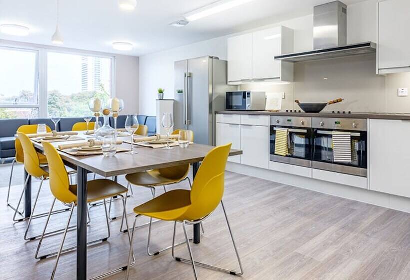 فندق صغير Comfy Rooms For Students Only Newcastle