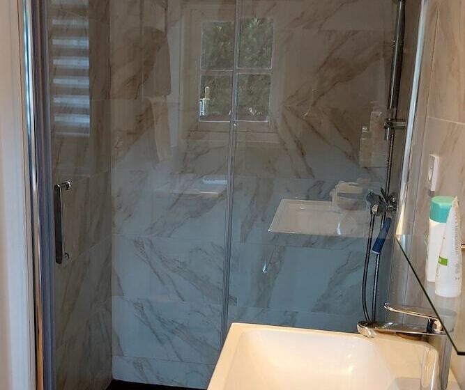 旅馆 Villa Maëlla