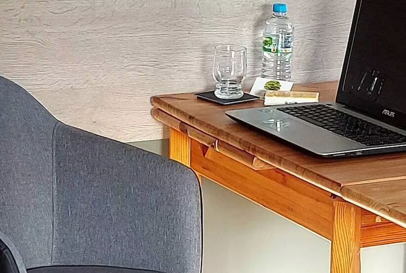 ユースホステル Villa Maëlla