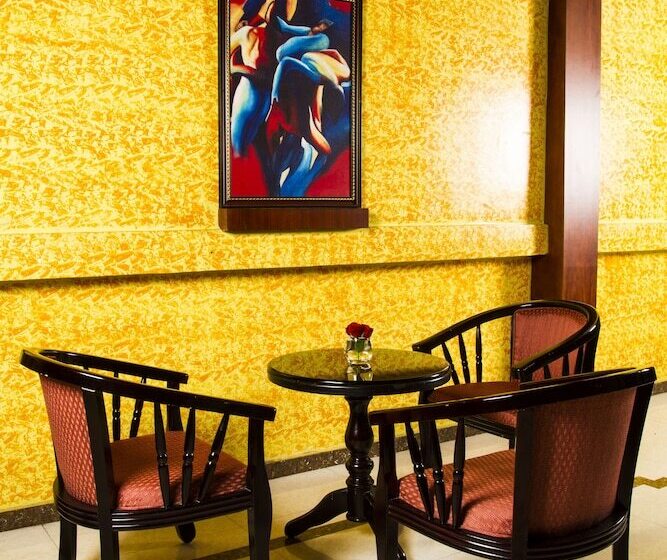 ベッドアンドブレックファースト Palmyra Grand Inn