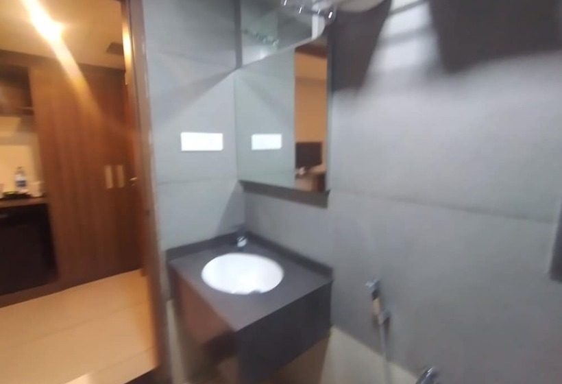 ベッドアンドブレックファースト Palmyra Grand Inn