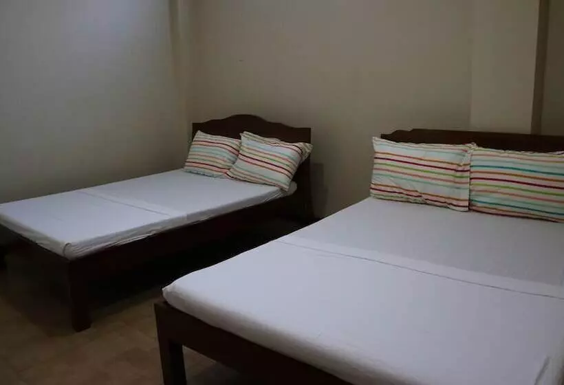 Celbyrne Pension Hauz