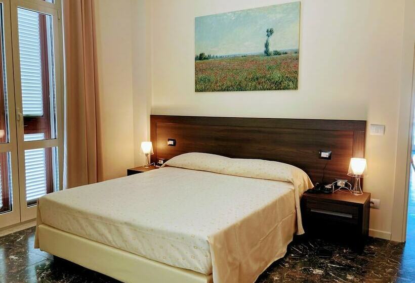 Отель Belvedere