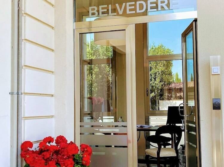 Отель Belvedere