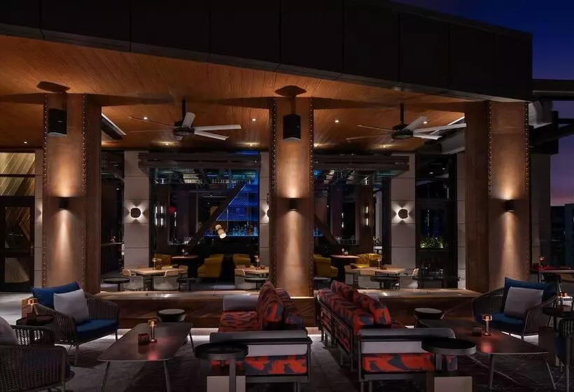 ホテル Element San Antonio Riverwalk