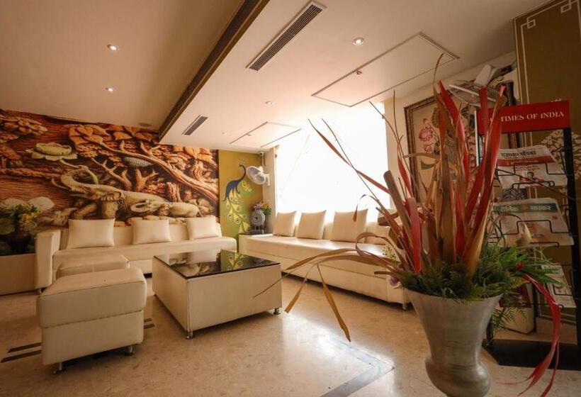 Отель Maru Casa