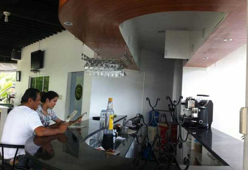 ホテル Papa Kit's Marina And Fishing Lagoon