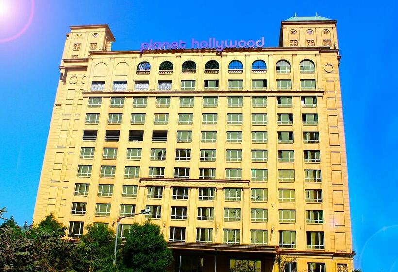Отель Planet Hollywood