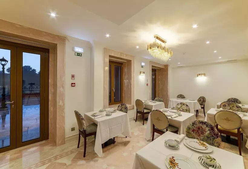 Hotelli Sintra Marmoris Camelia