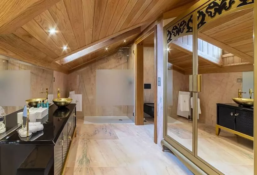 Hotelli Sintra Marmoris Camelia