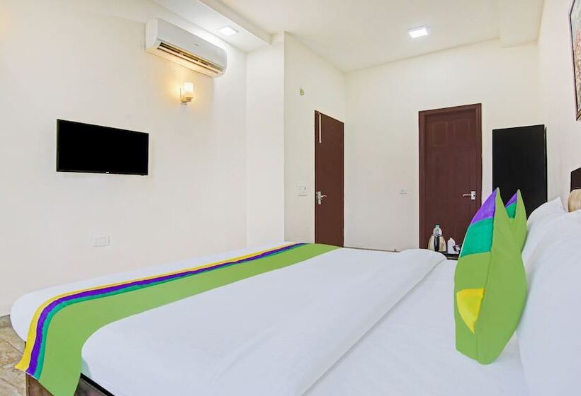Hotel Treebo Amaya Inn Sector 72