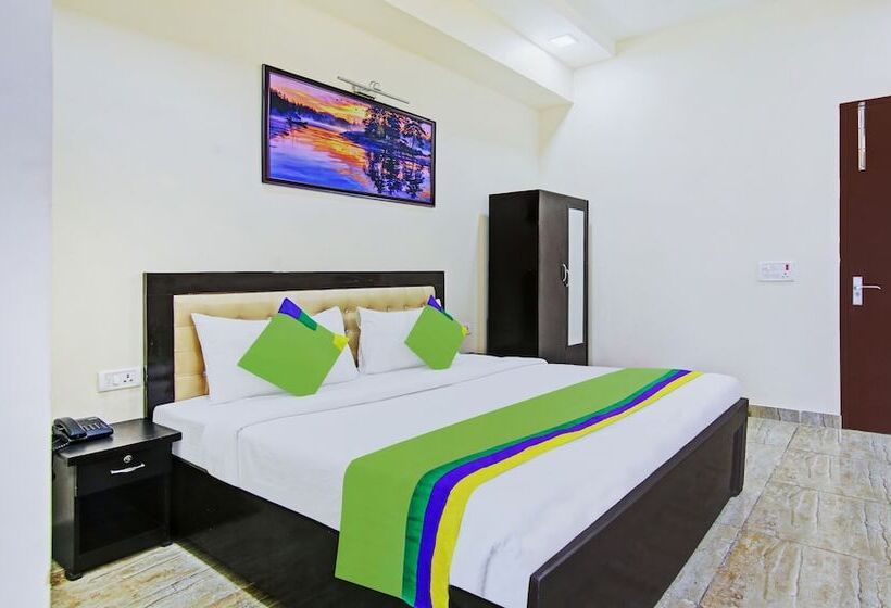 Hotel Treebo Amaya Inn Sector 72