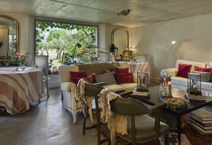 فندق Vaqueria Cantaelgallo   Habitacion El Castaño