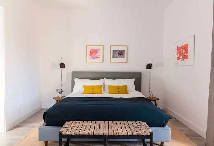 Julep By Avantstay Stylish 9 Br Estate W/ Mid Century Modern Decor