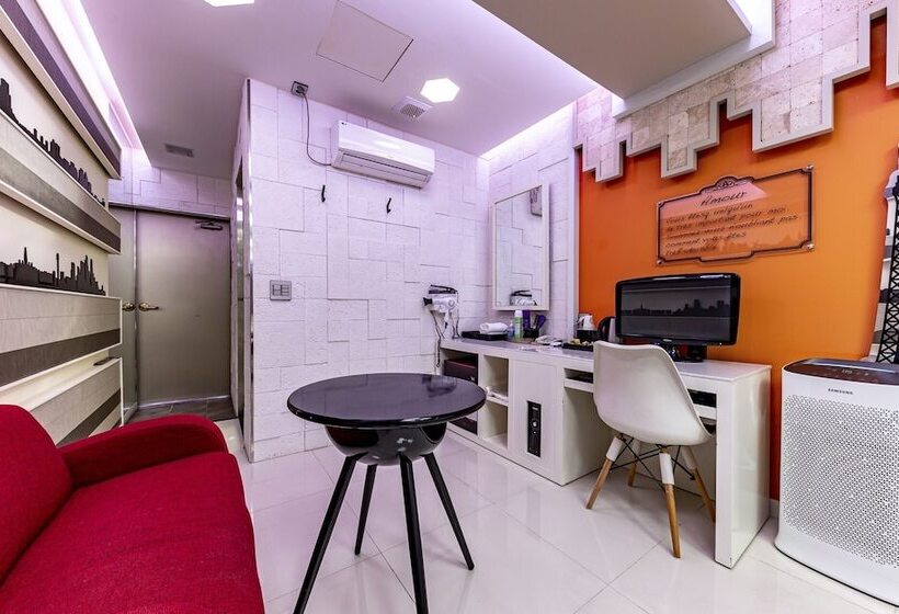 Motel Gwangju Sansudong Hwangto