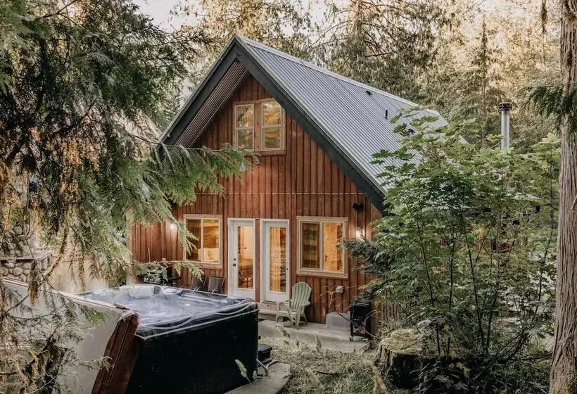 Mt Baker Lodging Cabin 79   Sleeps 8
