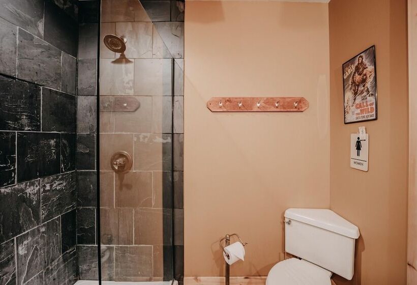 Mt Baker Lodging Cabin 79   Sleeps 8