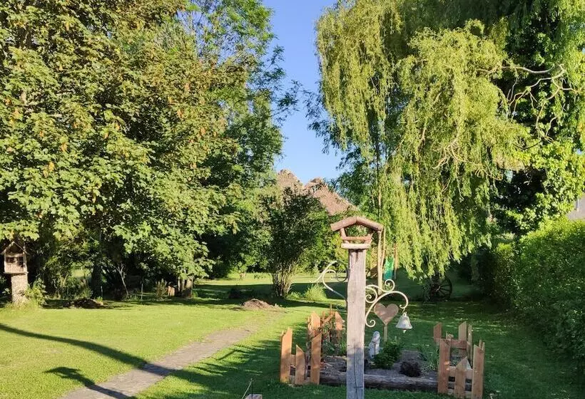 ペンション Au Jardin D'emilia
