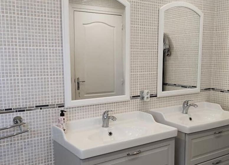 Пансион Au Jardin D'emilia