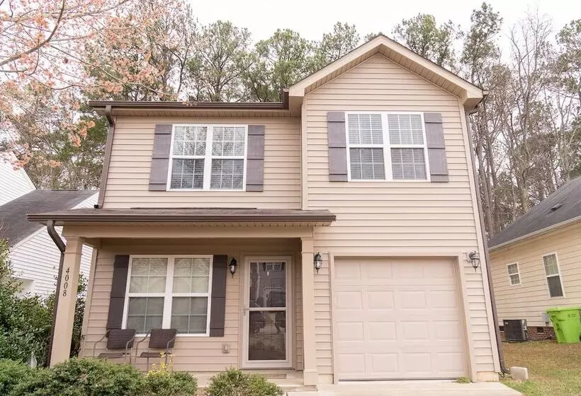 پانسیون Beautiful Home Away From Home