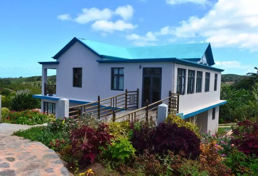 پانسیون Domaine Les Rosiers Guest House
