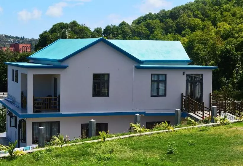پانسیون Domaine Les Rosiers Guest House