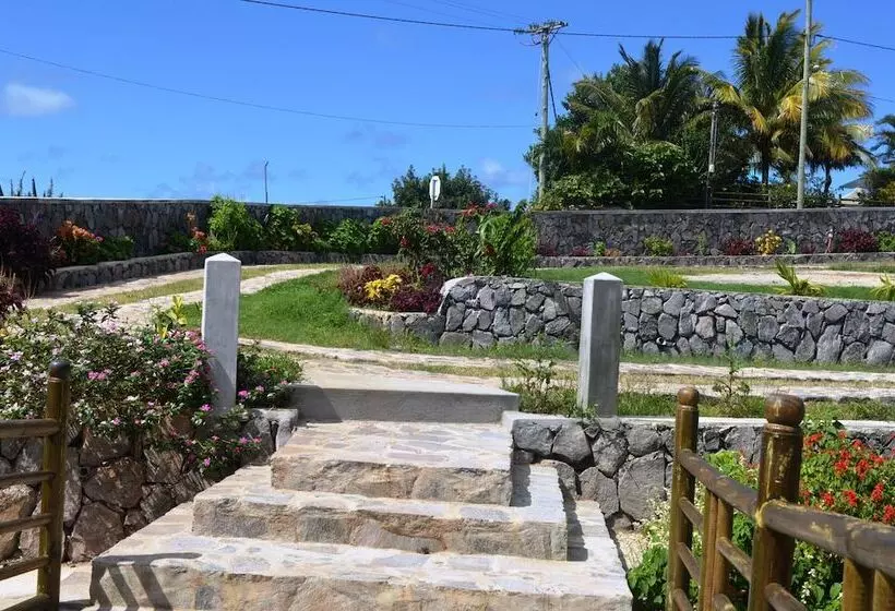 پانسیون Domaine Les Rosiers Guest House