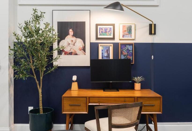 Sosuite At French Quarters   Rittenhouse Square