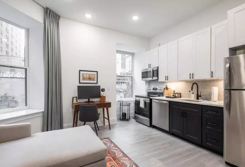 Sosuite At French Quarters   Rittenhouse Square