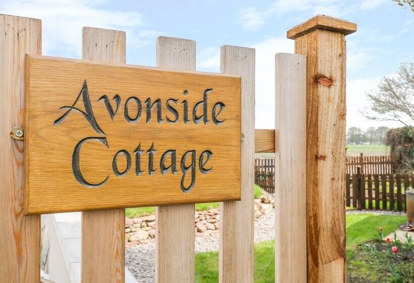 Avonside Cottage