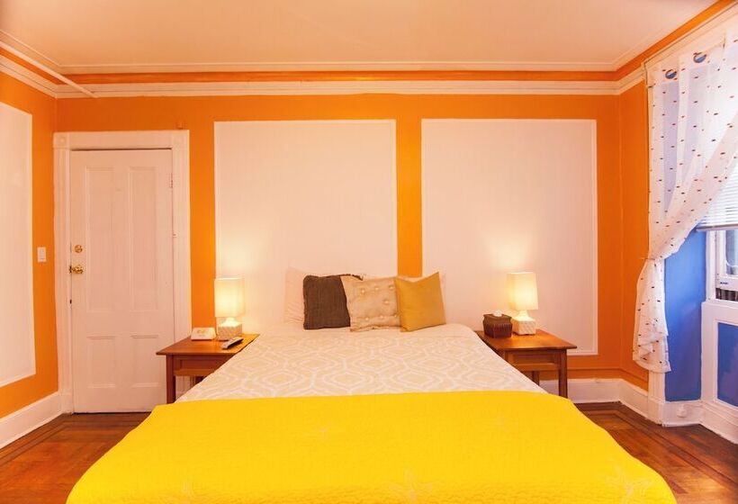 צימר Saint Nicholas Inn Guesthouse