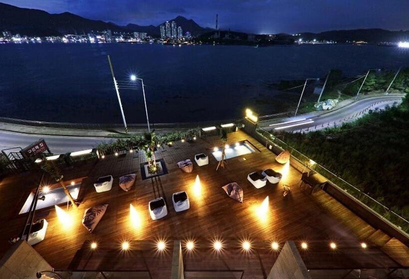 Busan Ragomare Pension