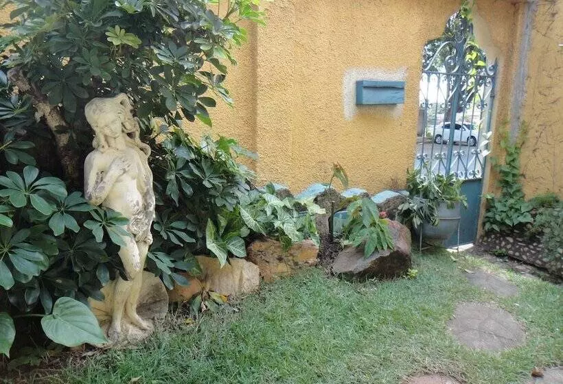 Castel Inn Hostel