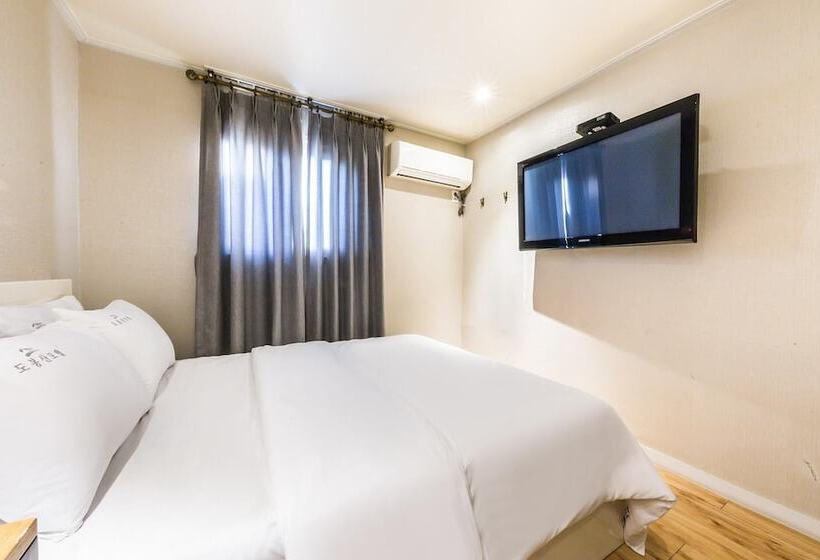 Dobong Dobongsan Motel