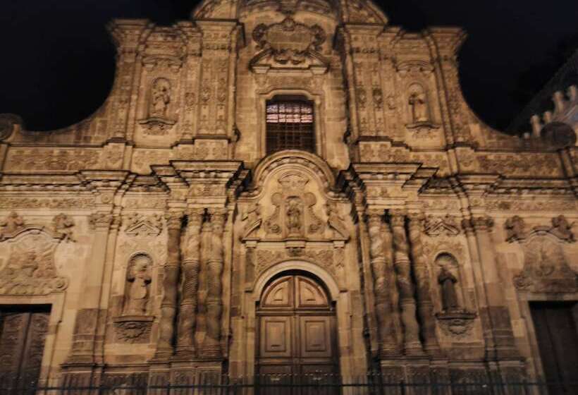 Home Of David S Friends B&b Hostel