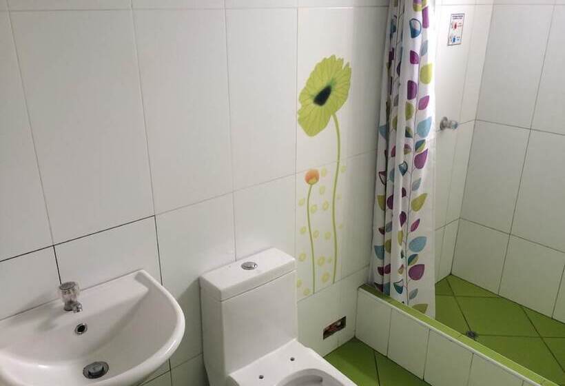 Hostal Residencial Piscis