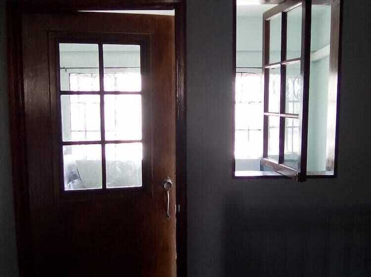 هتل Cheers Chill Spot