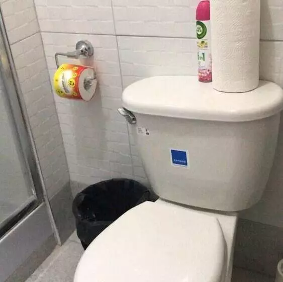 هتل Cheers Chill Spot