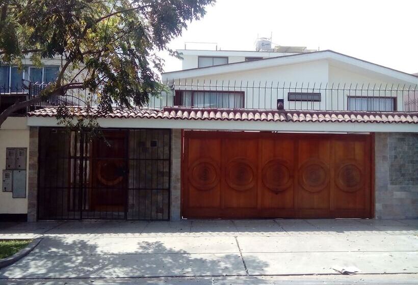 Hotel Hospedaje La Anita