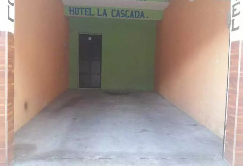هتل La Cascada
