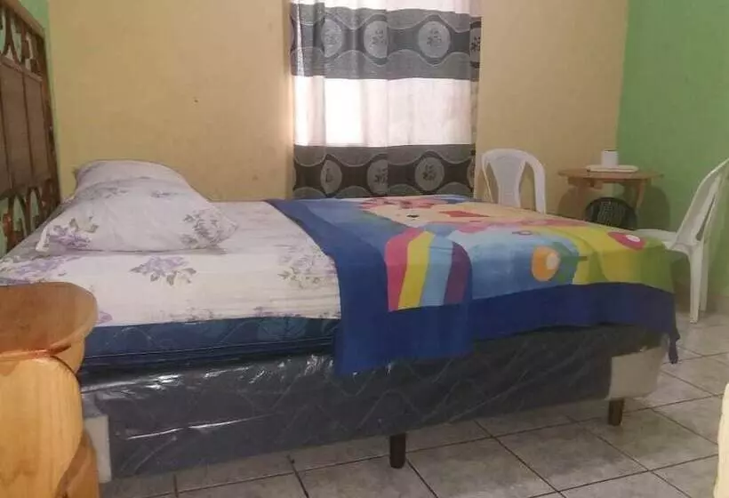 هتل La Cascada