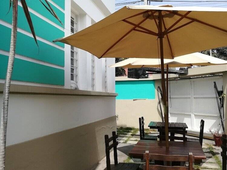 La Arena Bed & Breakfast