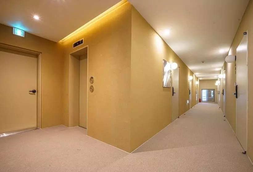 モーテル Doan Stay