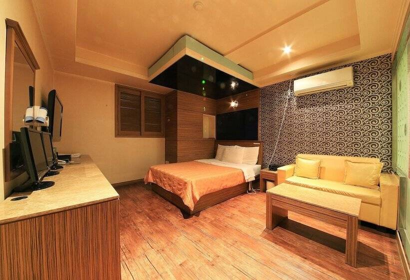 Мотель Nowon V