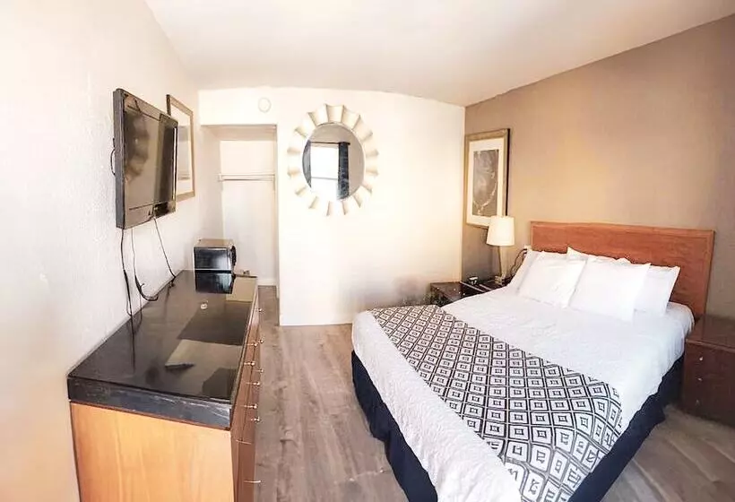 モーテル Penn Lodge Hotel & Suites